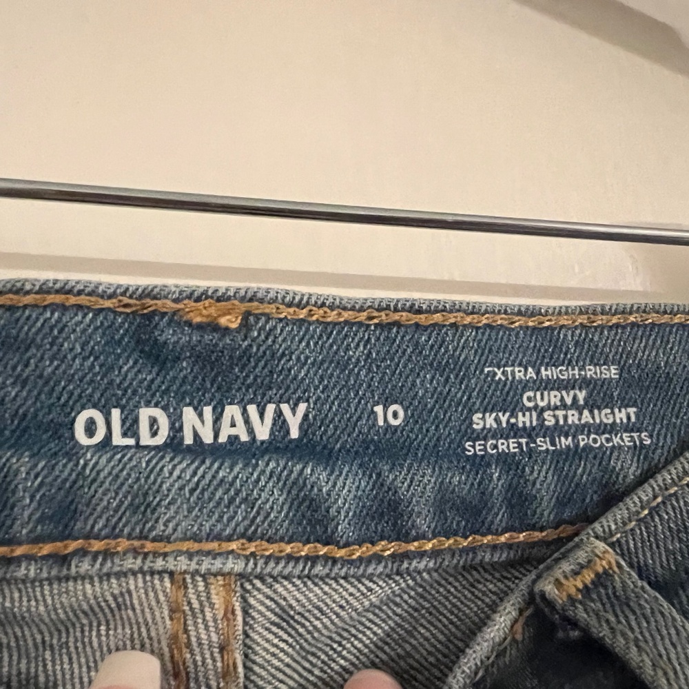 NWT Old Navy Straight Leg Jeans